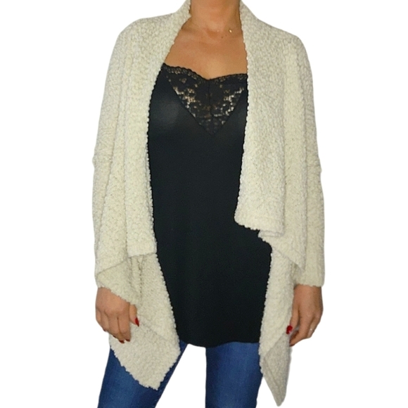 Adam Levine Open Knit Cardigan Creme Size Medium Long Sleeve - Picture 1 of 5
